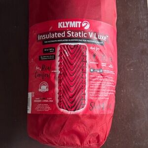 Klymit Insulated Static V Luxe Sleeping Pad - Red